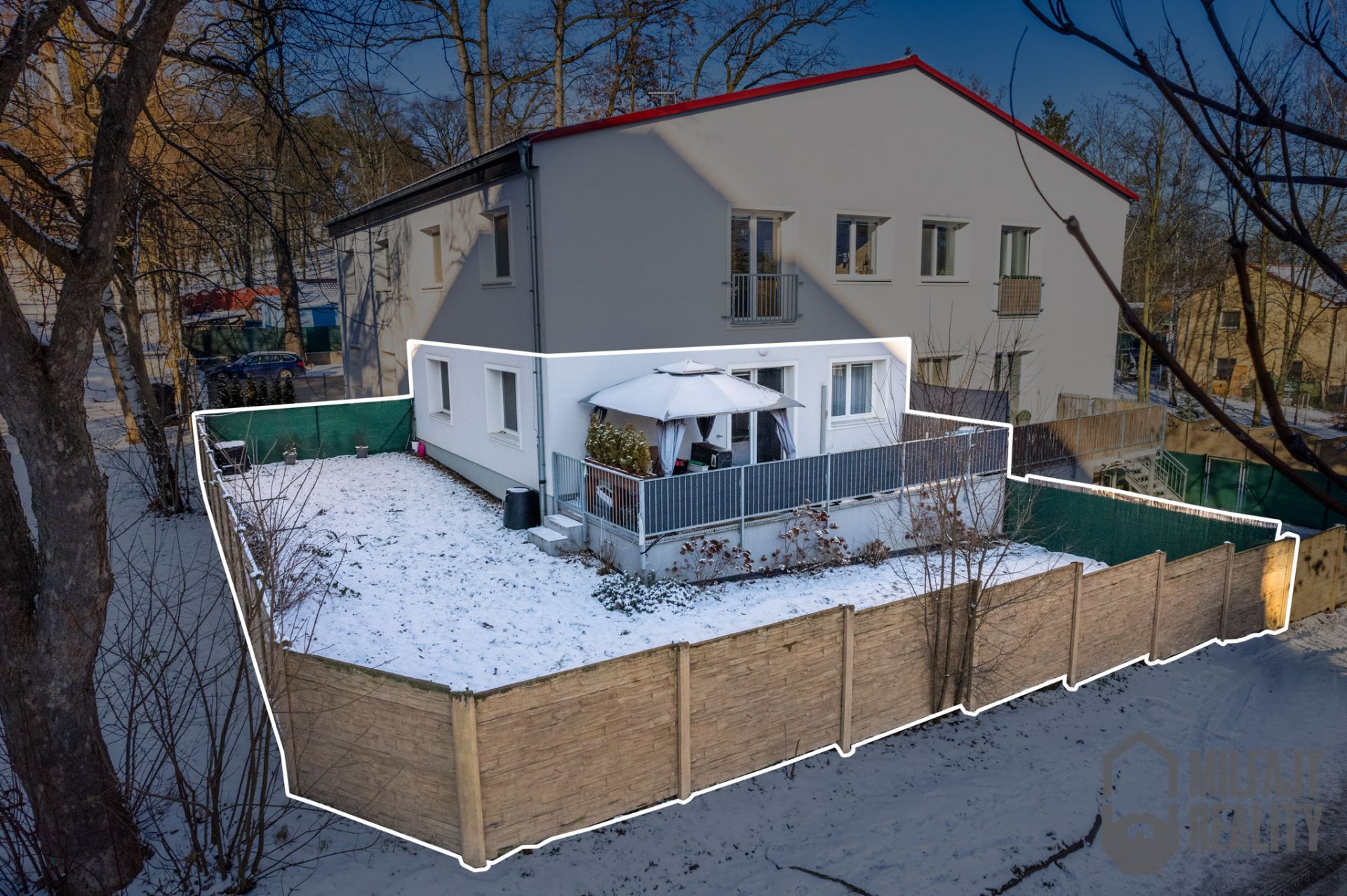 Prodej rodinného bytu 3+kk, zahrada, terasa, parkovací místo, sklep - Milovice nad Labem